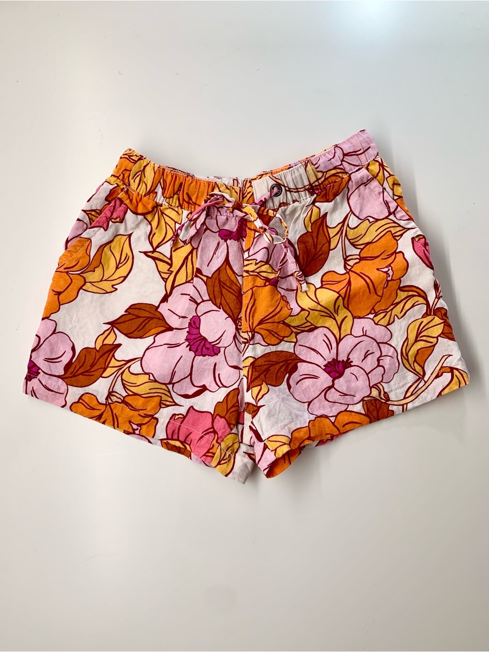 Women's Floral Drawstring Linen Shorts - Pink & Orange